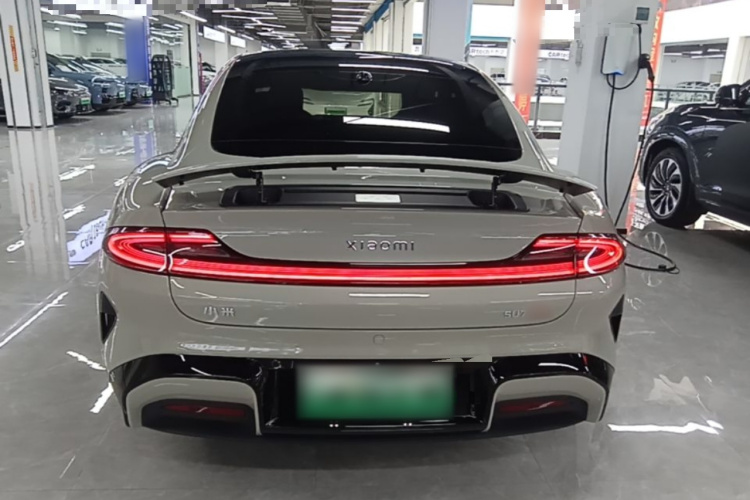 MI SU7 2024 car image #6