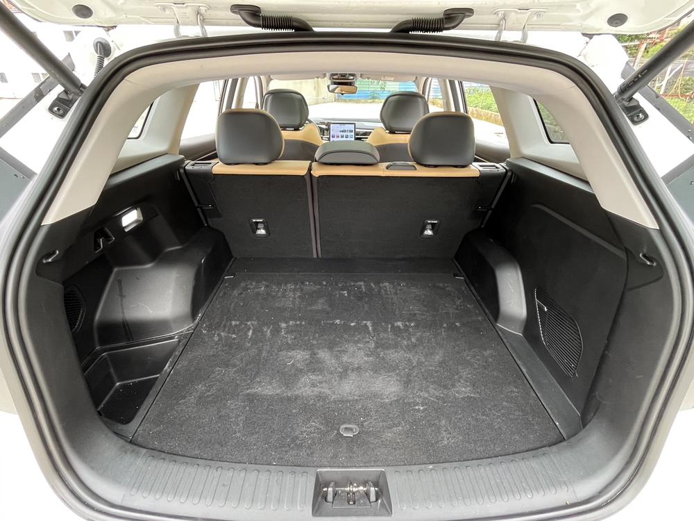 GEELY Boyue L 2023 car image #15