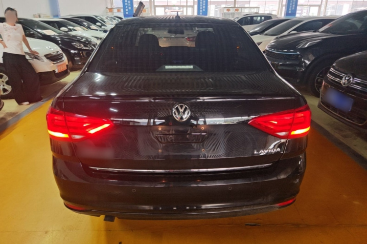 Volkswagen Lavida 2017 #4 Volkswagen Lavida 2017 car image #4