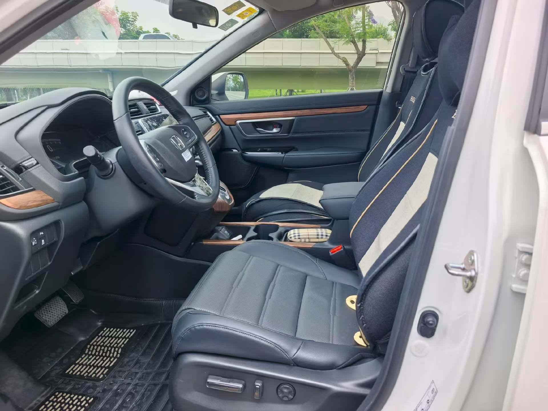 Honda CR-V 2017 car image #3