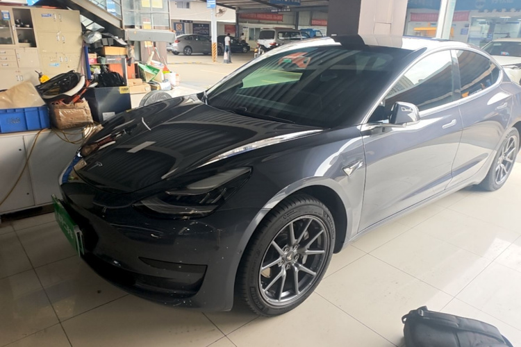 Tesla Model 3 2020 #2 Tesla Model 3 2020 car image #2