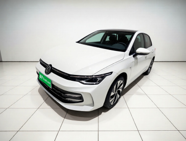 Volkswagen Golf 2025 car image 
