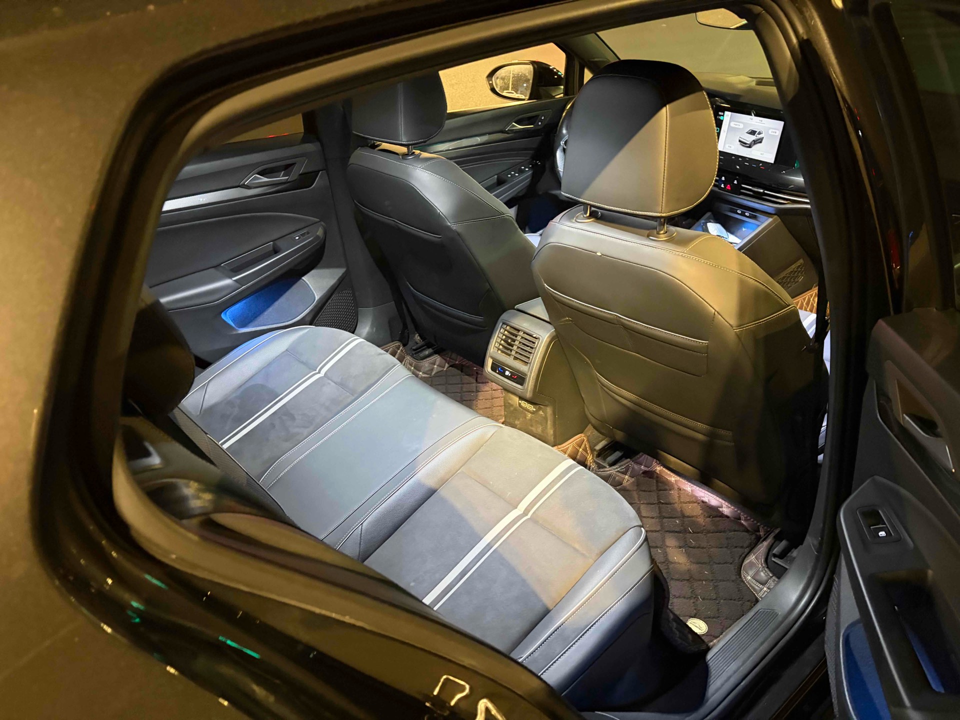 2021 imagem de carro #11