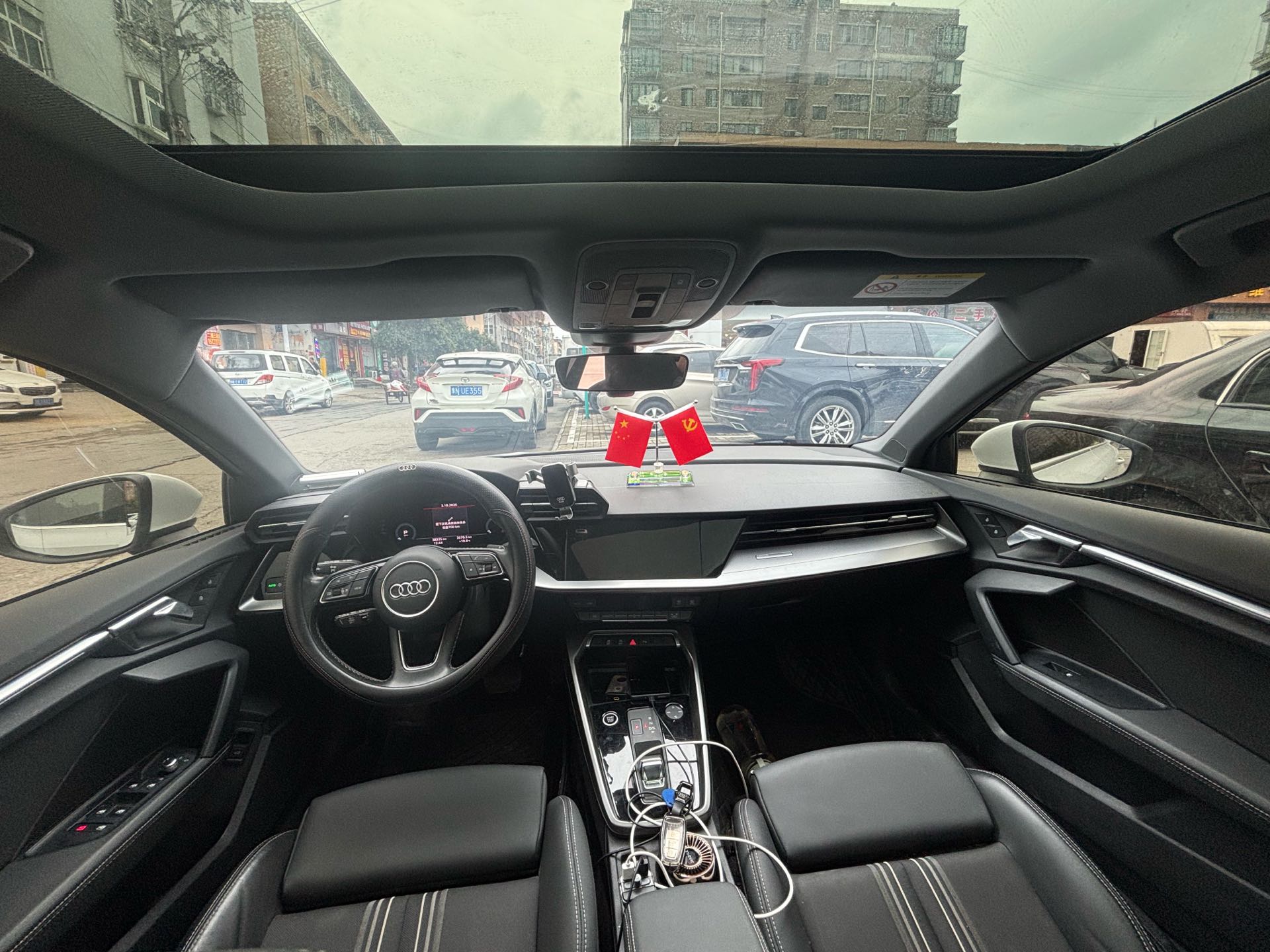 2025 car image #7
