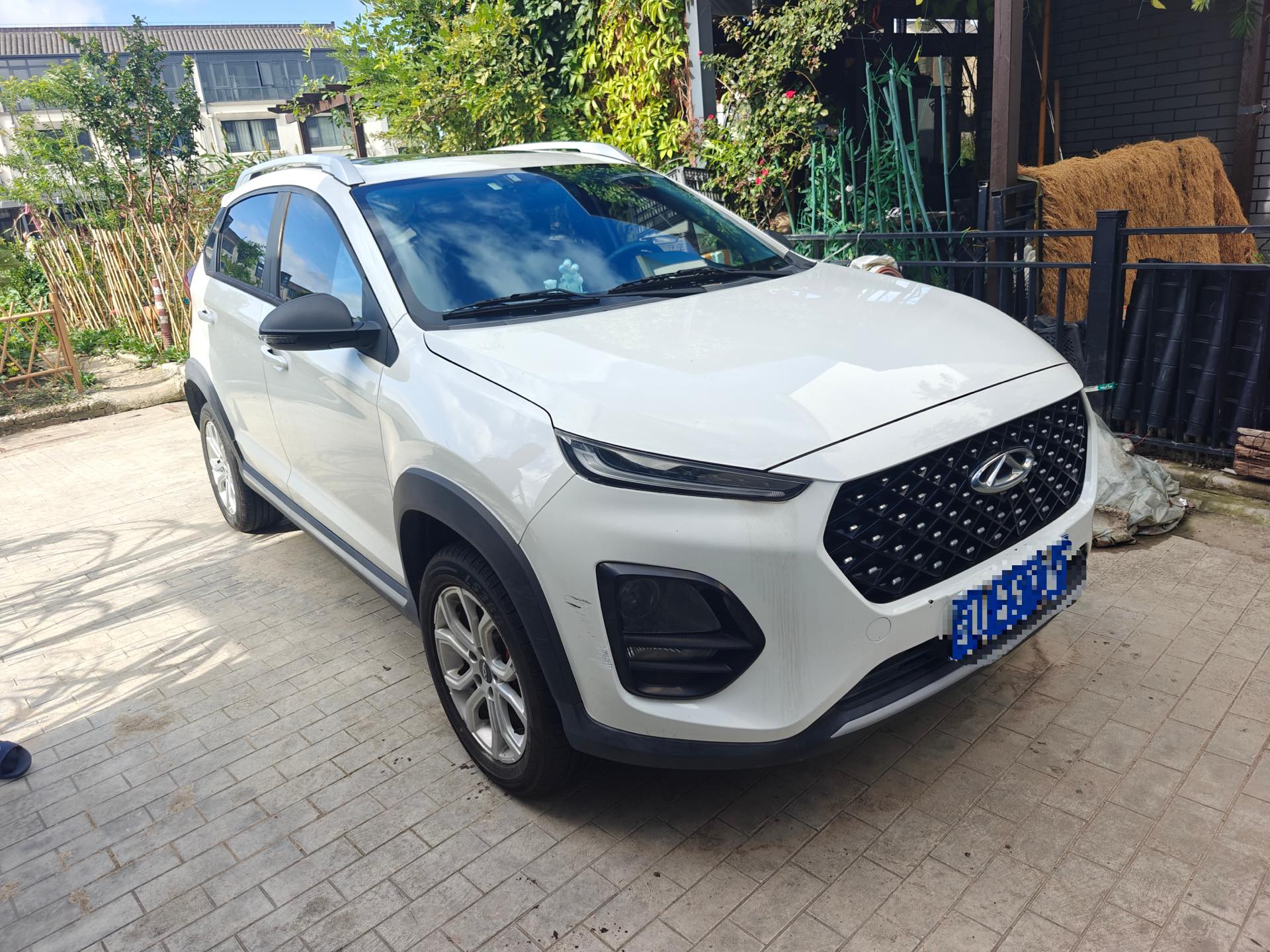 Chery Tiggo 3x 2022 #2 Chery Tiggo 3x 2022 car image #2