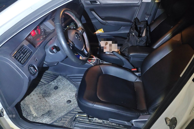 Volkswagen Santana 2020 car image #17