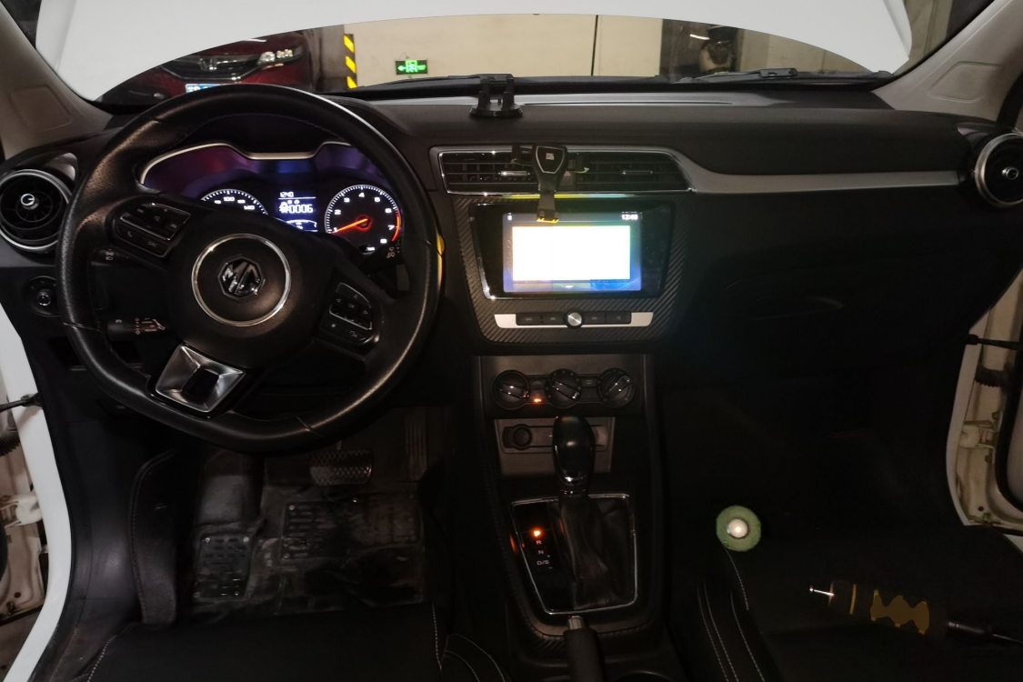 MG ZS 2017 immagine di auto #21