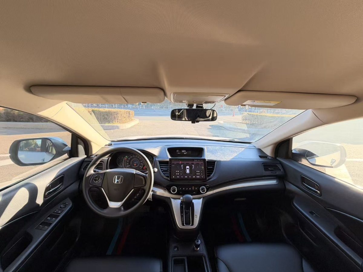 Honda CR-V 2016 immagine di auto #3