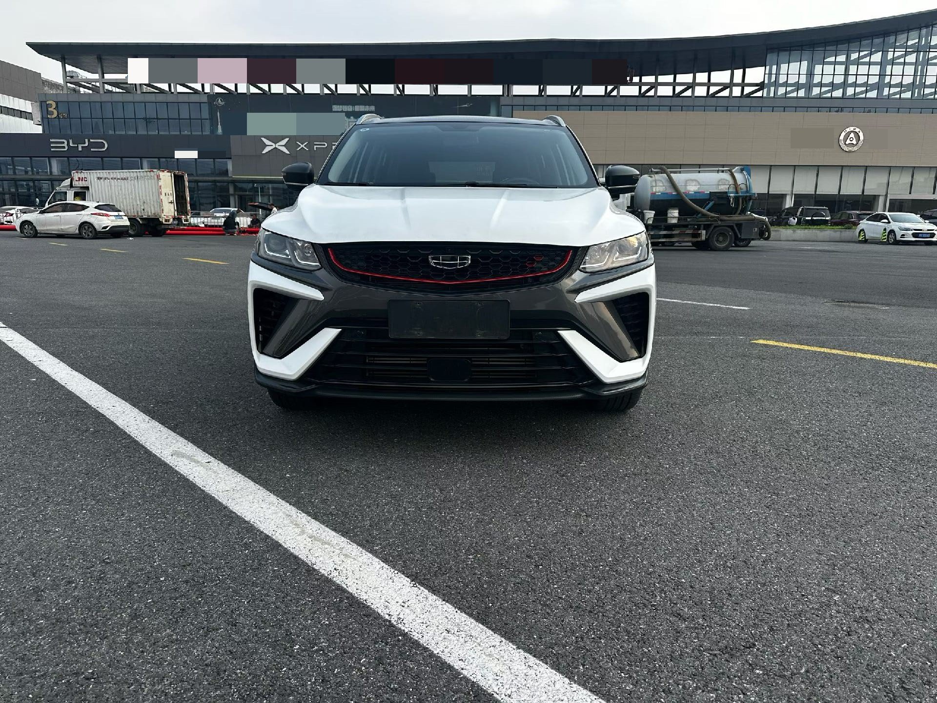 GEELY Coolray 2022 immagine di auto #3