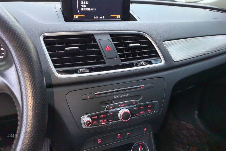 Audi Q3 2018 #15 Audi Q3 2018 car image #15