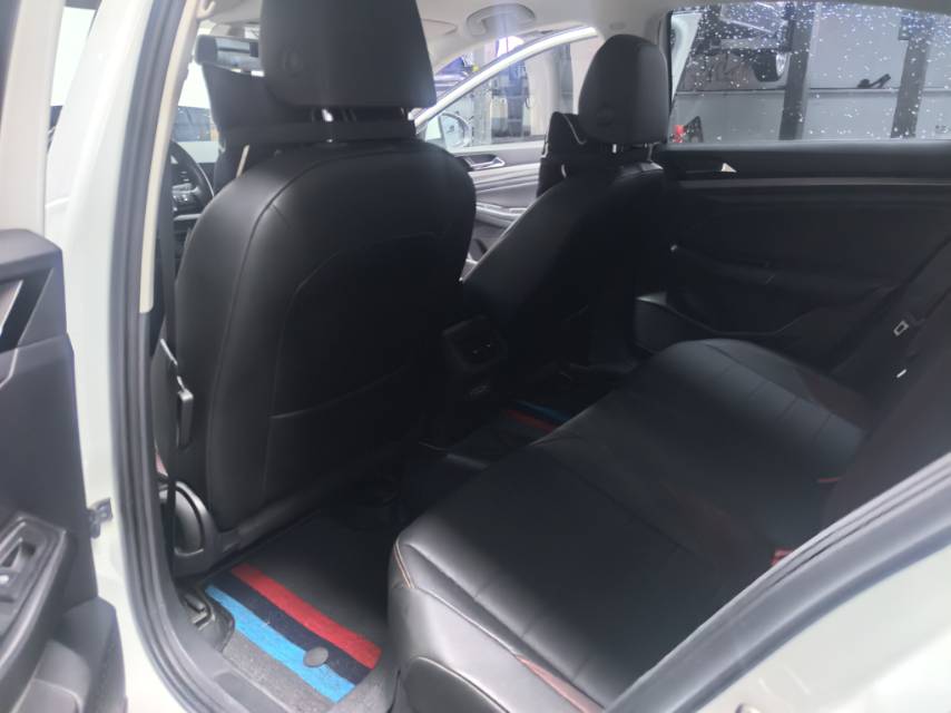 Volkswagen Bora 2021 imagem de carro #5