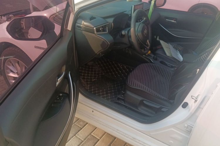 Toyota Corolla 2019 #9 Toyota Corolla 2019 car image #9
