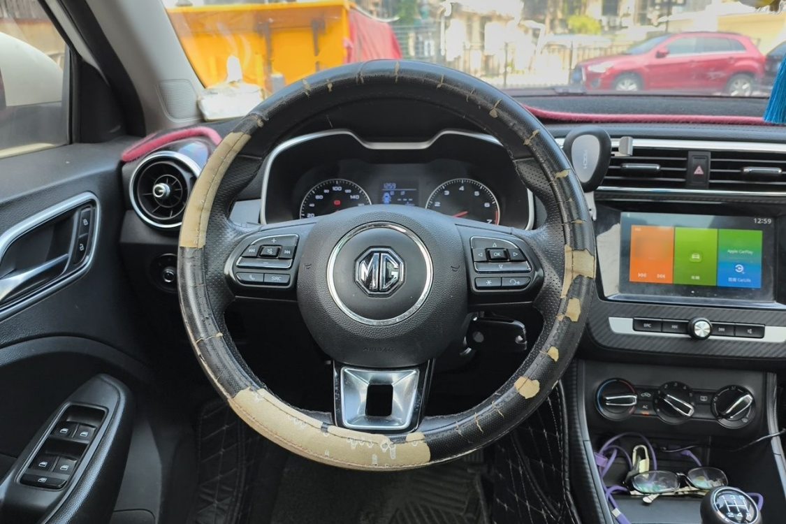 MG ZS 2017 #22 MG ZS 2017 car image #22