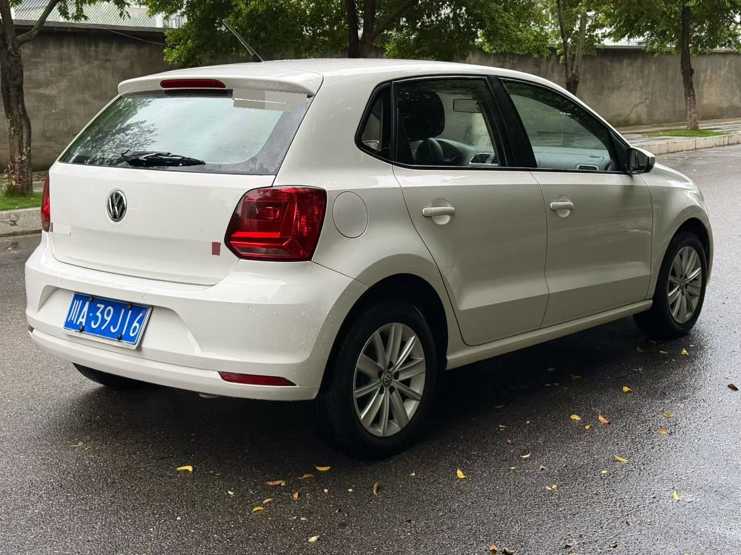 Volkswagen Polo 2015 #5 Volkswagen Polo 2015 car image #5