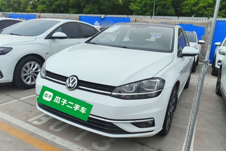 Volkswagen Golf 2020 #2 Volkswagen Golf 2020 car image #2
