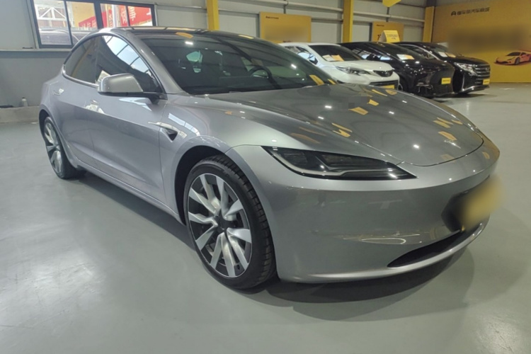 Tesla Model 3 2025 #6 Tesla Model 3 2025 car image #6