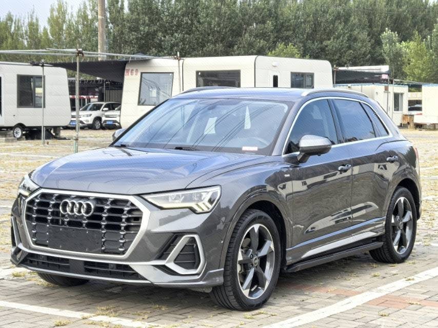 Audi Q3 2023 Audi Q3 2023 car image