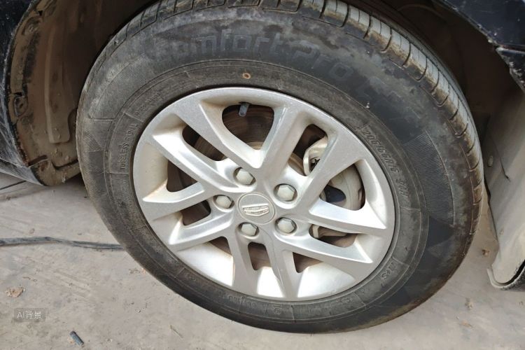 GEELY Emgrand 2017 car image #9