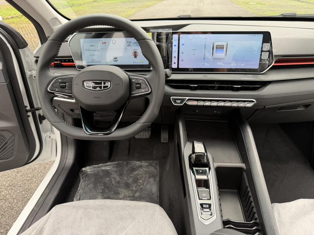 GEELY Binray 2026 #21 GEELY Binray 2026 immagine di auto #21