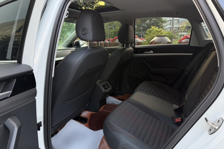 Volkswagen Lavida 2022 #11 Volkswagen Lavida 2022 car image #11