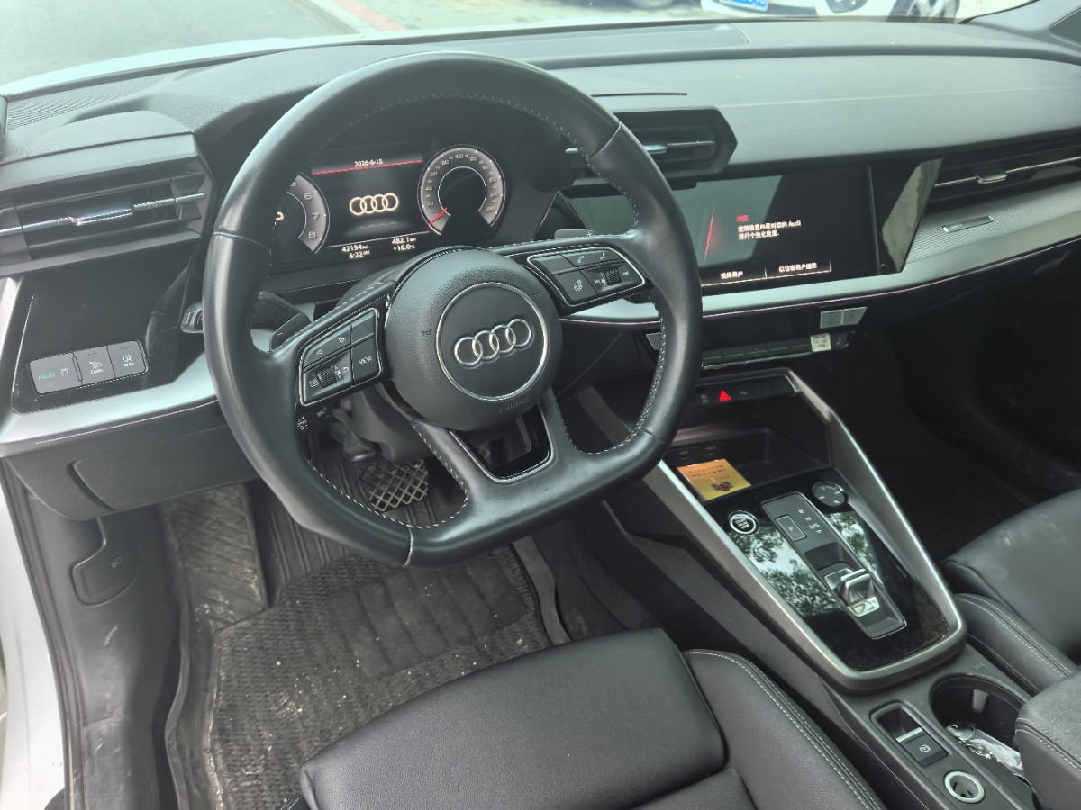 Audi A3 2022 immagine di auto #7