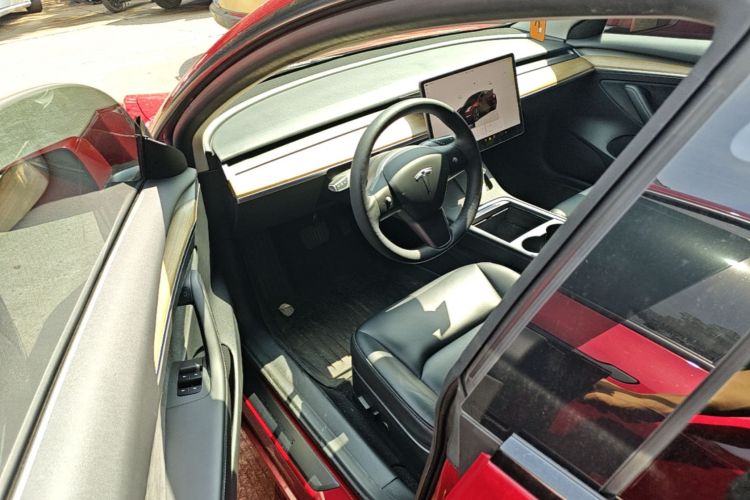Tesla Model 3 2022 immagine di auto #15