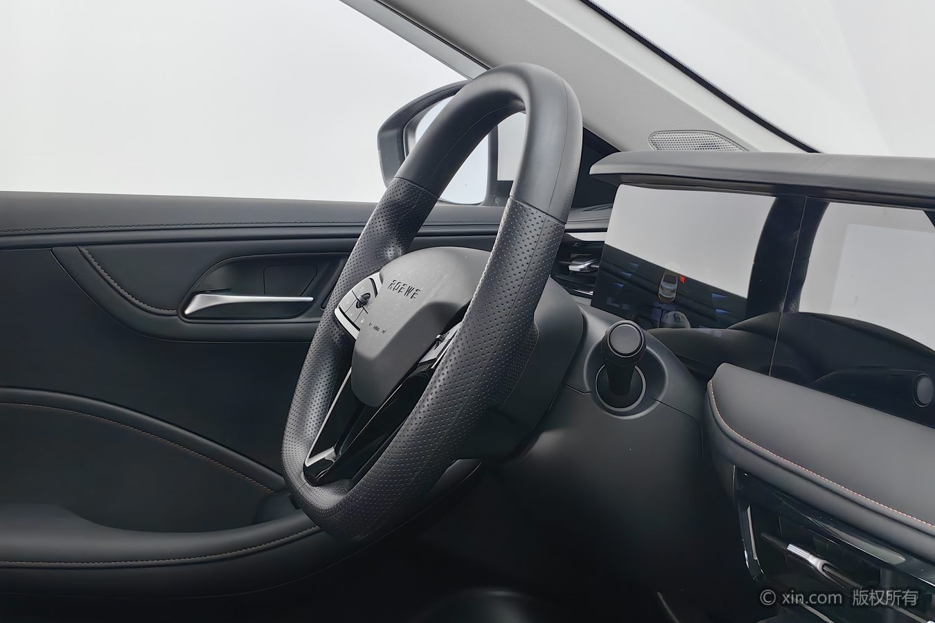 Roewe i5 2025 #23 Roewe i5 2025 car image #23