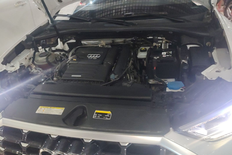 Audi Q3 2020 #20 Audi Q3 2020 car image #20