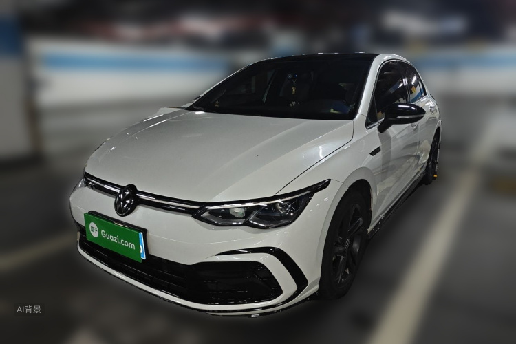 Volkswagen Golf 2022 car image #2