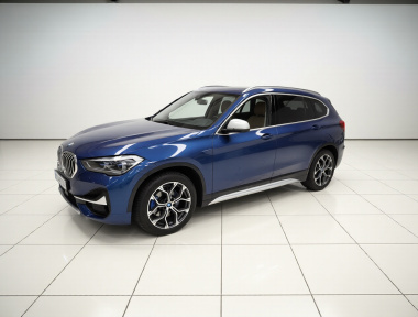 BMW X1 2021 car image 
