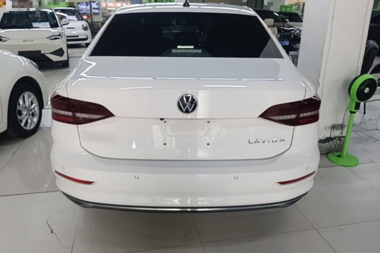 Volkswagen Lavida 2021 car image #6
