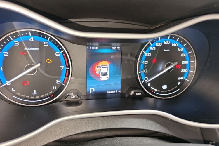GEELY Emgrand 2019 #12 GEELY Emgrand 2019 car image #12