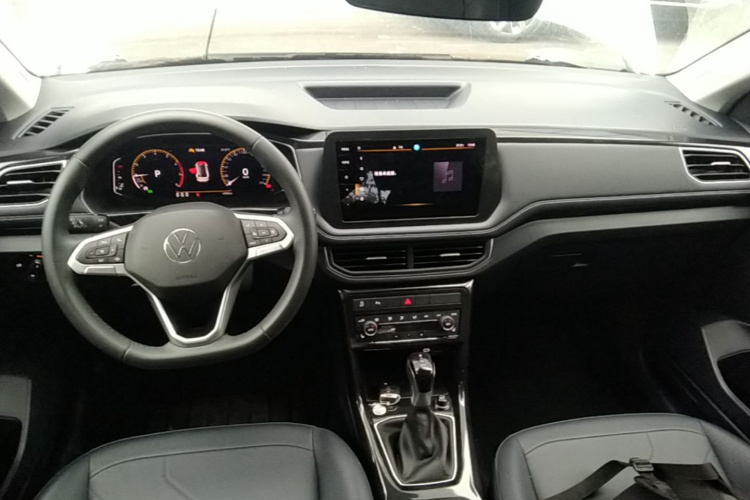 Volkswagen Tharu 2025 #10 Volkswagen Tharu 2025 imagem de carro #10