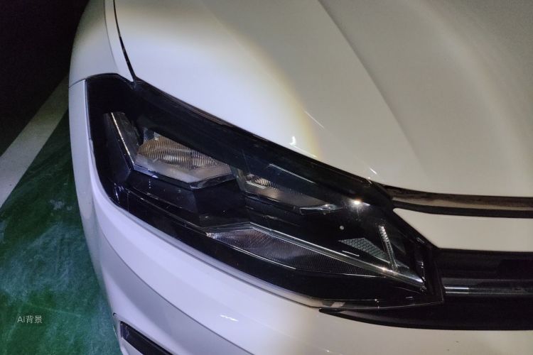 Volkswagen Polo 2021 car image #8