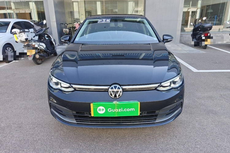 Volkswagen Golf 2023 imagem de carro #3