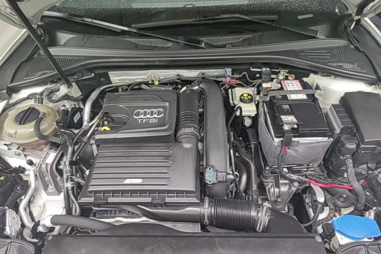 Audi A3 2017 car image #20