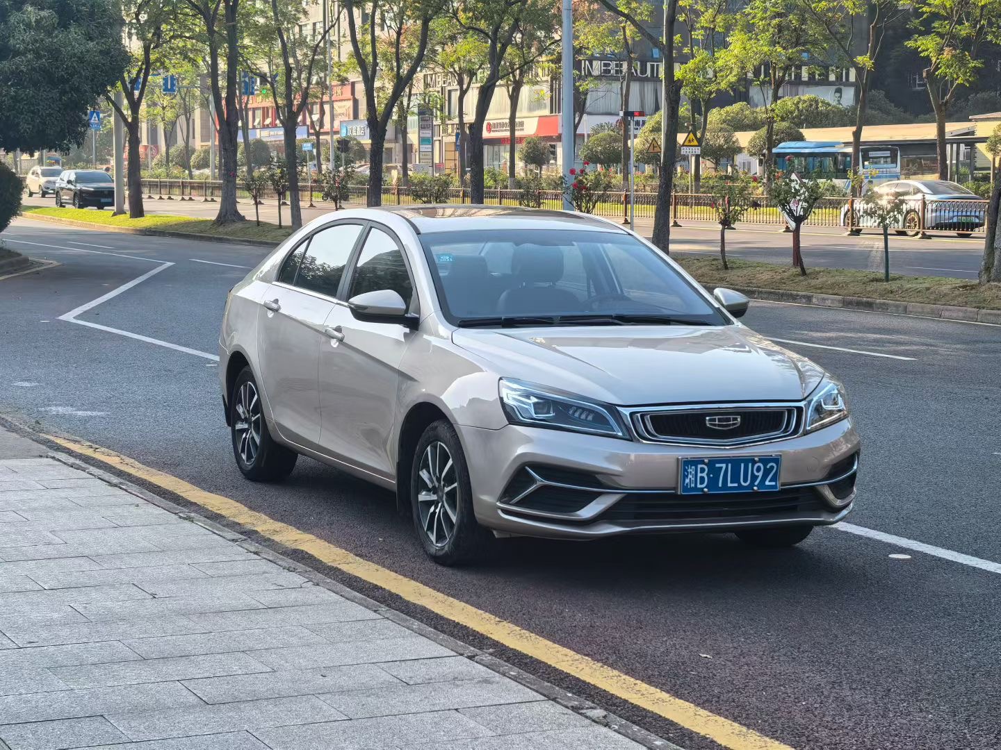 GEELY Emgrand 2019 #3 GEELY Emgrand 2019 immagine di auto #3