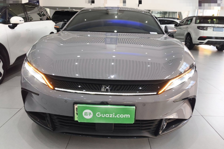 BYD Han 2025 car image #3