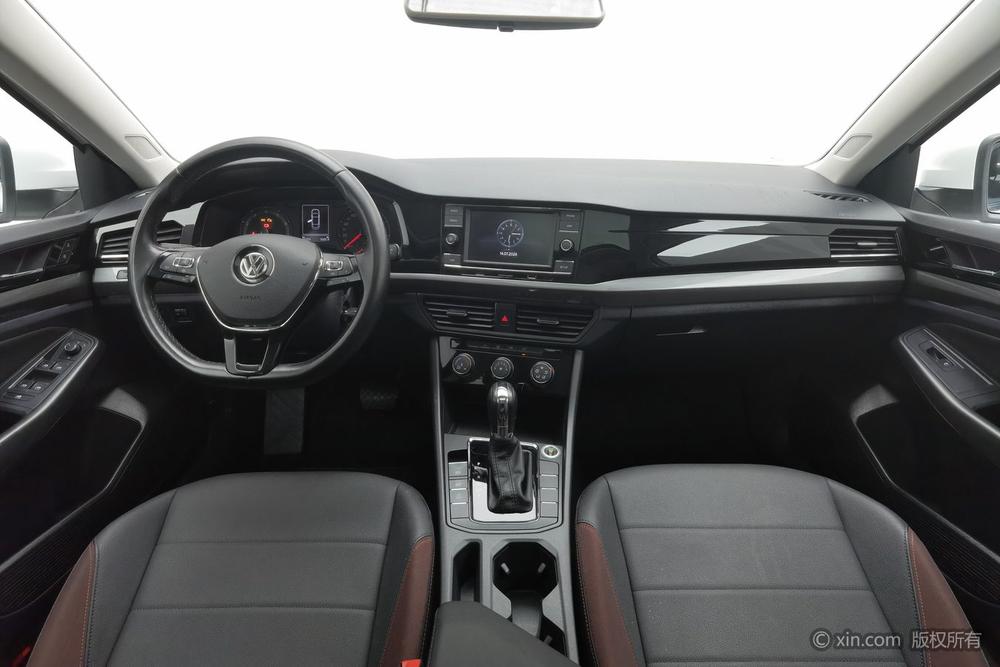 Volkswagen Bora 2020 car image #12