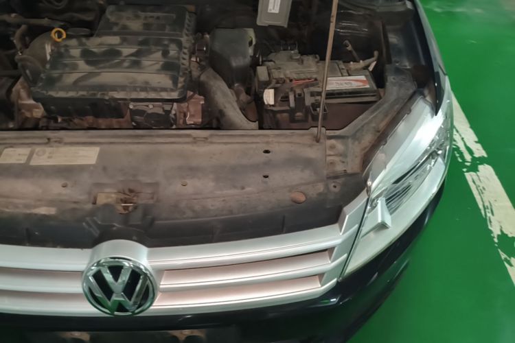 Volkswagen Santana 2015 car image #24