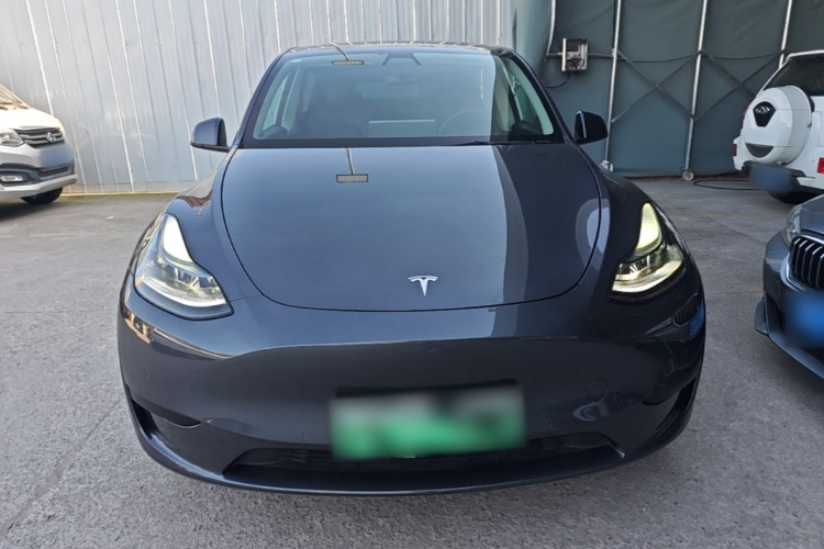Tesla Model Y 2022 #3 Tesla Model Y 2022 car image #3