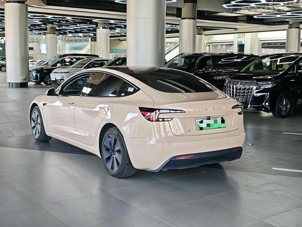 Tesla Model 3 2024 #4 Tesla Model 3 2024 car image #4