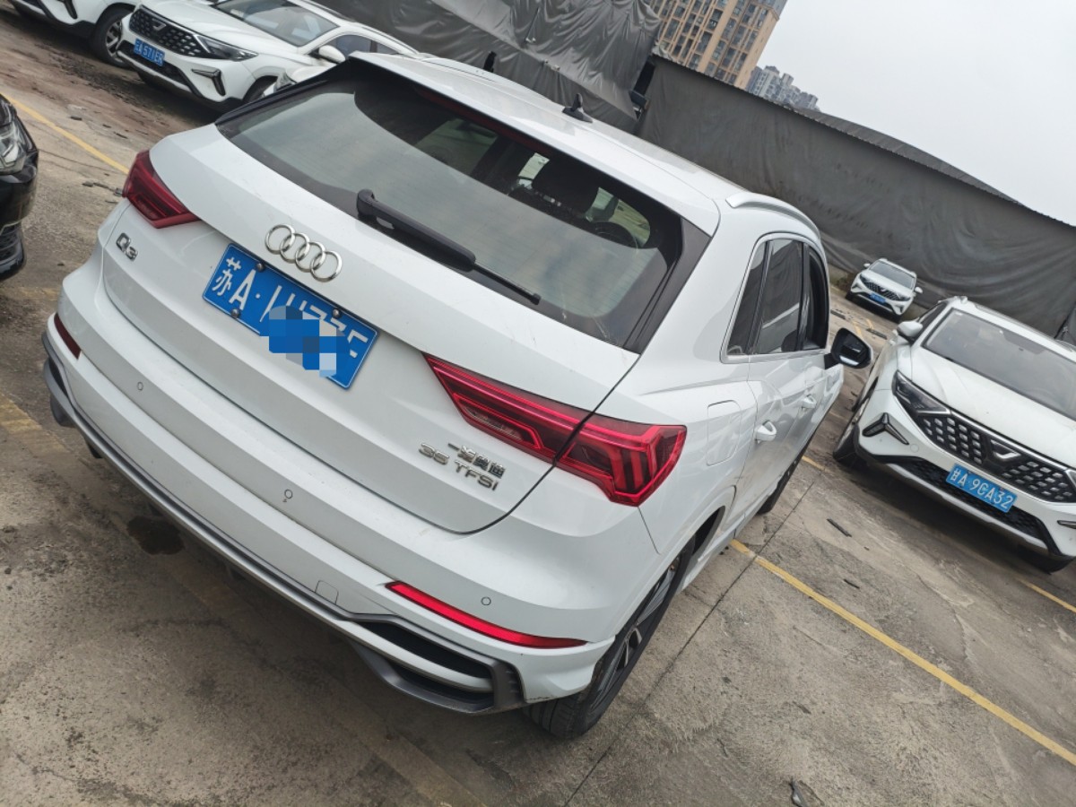 Audi Q3 2023 image de voiture #4