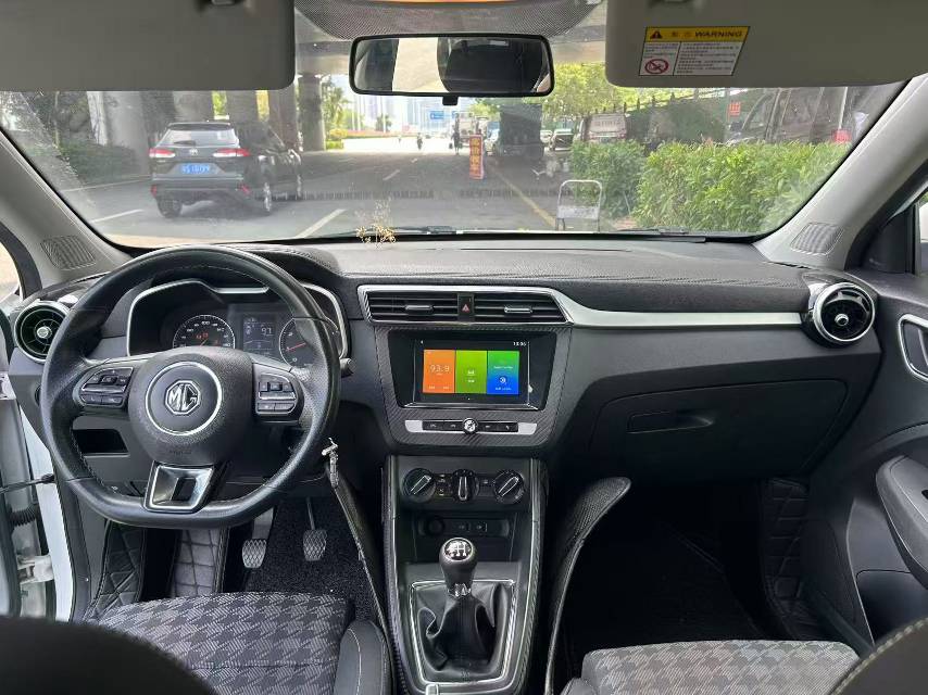 MG ZS 2018 #5 MG ZS 2018 car image #5