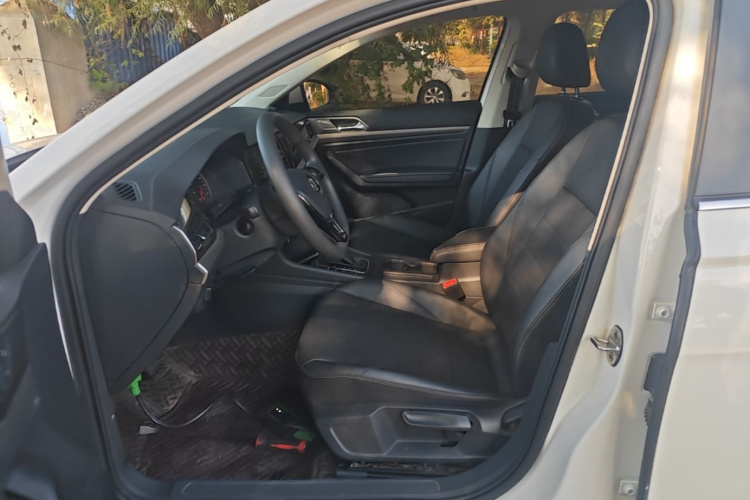 Volkswagen Lavida 2019 #15 Volkswagen Lavida 2019 car image #15