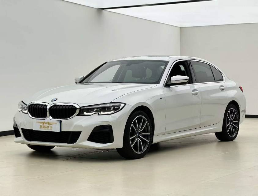BMW 3 Series 2022 #2 BMW 3 Series 2022 car image #2