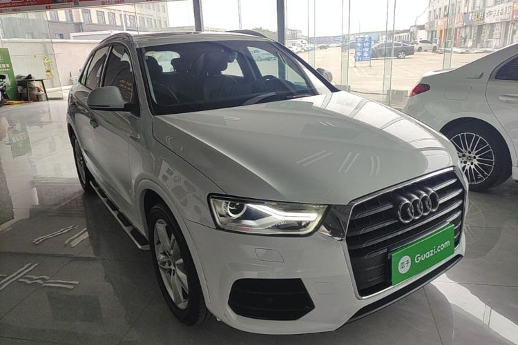 Audi Q3 2016 car image #4