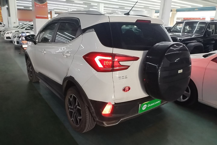 BYD Yuan Pro 2021 immagine di auto #7