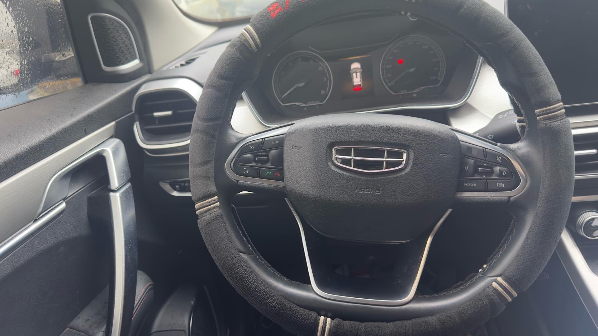 GEELY Coolray 2021 #6 GEELY Coolray 2021 car image #6
