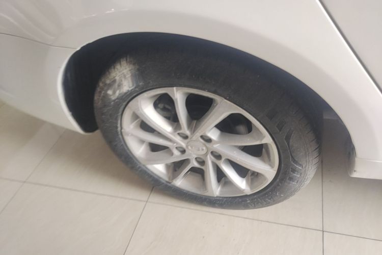 GEELY Emgrand 2021 #10 GEELY Emgrand 2021 car image #10